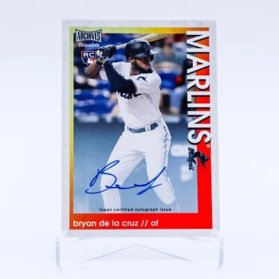 2022 Topps Archives Snapshots Bryan De La Cruz RC Auto #48 - Image 1 of 2