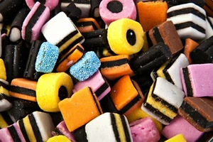 Liquorice Allsorts Sweets Multi Colour Traditional Retro - Picture 1 of 2