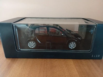 Smart  Forfour  Jack Black 2006  - 1/18 - Kyosho - Immagine 1 di 4