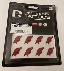 ARKANSAS RAZORBACKS PEEL AND STICK TATTOOS - Bild 1 von 2