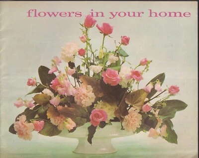 Fiori nella tua casa di Betty Massingham ~ Composizione floreale di Mary F-Mould - Immagine 1 di 3