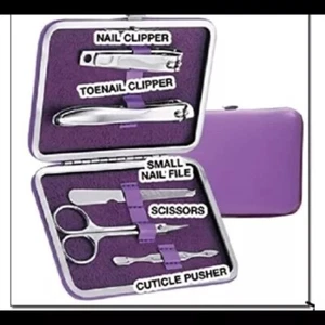 Avon Foot Works PEDICURE KIT MANICURE in Padded Case ~ NIP ~ NEXT DAY SHIPPING - Picture 1 of 7