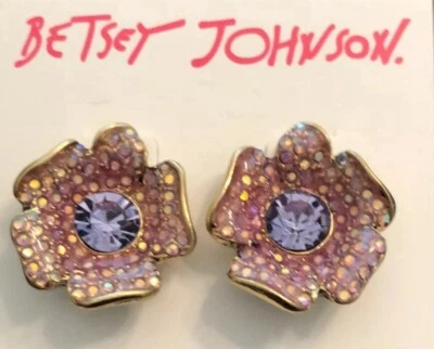 Pendiente Betsey Johnson tono dorado cristales rosas flores con centro púrpura Foto 1 de 2