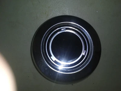 Ford Granada 1975-1977 tapa gasolina Foto 1 de 2