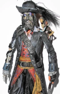 Neca Pirates of the Carribean 7 inch Cursed BARBOSSA 2007 dead man's chest Barbo - Picture 1 of 3