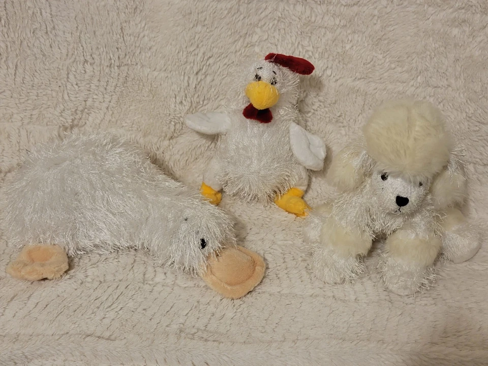 Ganz Plush White Platypus HM021 / White Chicken HS205 / White Poodle HS014 - Image 1 of 1