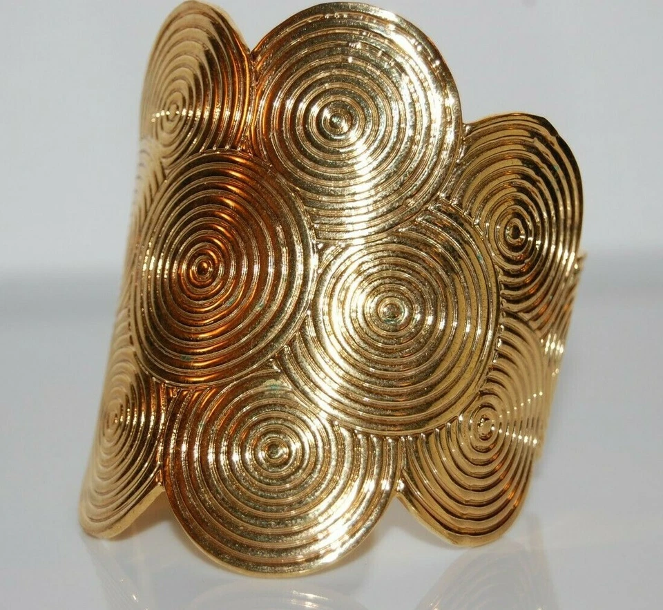 CC SKYE PULSEIRA DE PUNHO ESTILO BIZANTINO ALTA COSTURA GRANDE DESIGN CÍRCULO DOURADO OUSADO - Imagem 1 de 4