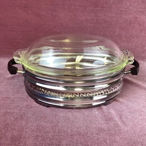 Agee Pyrex Australia CO 134 CU Casserole Dish Lid Cradle Handles (12D) MO#8616 - Picture 1 of 11