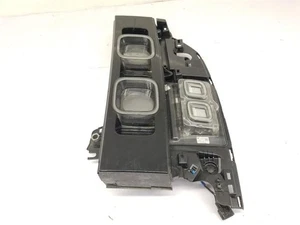 2021 LAND ROVER DEFENDER 110 REAR TAIL LIGHT RH DRIVER SIDE ESTATE L8B213404A - Picture 1 of 7