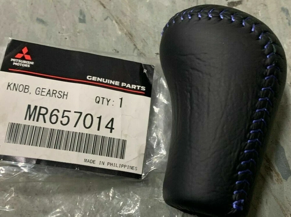 " Mitsubishi Genuine OEM LANCER EVO5 EVO6 CP9A Shift Knob Blue Stitch MR657014   Foto 1 de 1