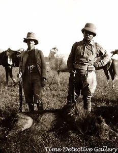 Theodore Roosevelt with Lion Kill, Hunting in Africa -1909- Historic Photo Print - Picture 1 of 1