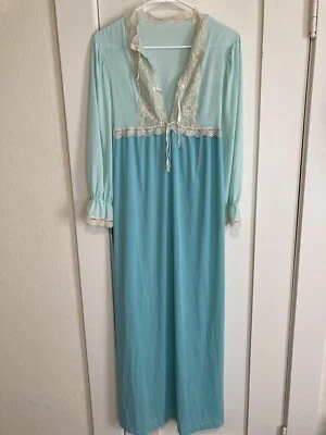 Camisón Gilead 100 % nailon vintage años 60-70’s nuevo con etiquetas hecho en EE. UU. para mujer talla mediana Foto 1 de 4