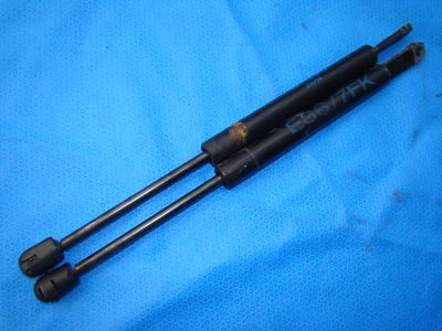 Amortiguadores capó bmw z3 96 oem Foto 1 de 3