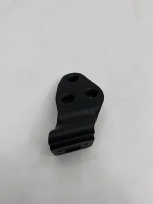 Audi Q5 Headlight Repair Tab 2009-2012 Upper Inner Left Hand - Image 1 of 2