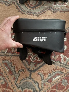 Bolsa depósito moto Givi GRT716 - Imagen 1 de 4