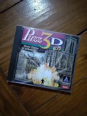 Hasbro Interactive™ Puzz 3-D CD-ROM Notre Dame Cathedral Puzzle WIN 95  - Image 1 of 4
