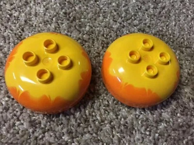 lego duplo cajas de comida pastel zanahorias plátano pan filete carne vela globo de fuego Foto 1 de 4