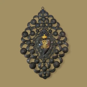 Ex Voto Cuore Sacro 50 Cm Cesellato A Mano Lamina Ottone Interior Design - Foto 1 di 17
