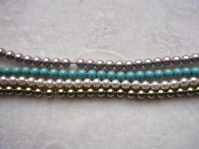 30 Swarovski® Round CRYSTAL Pearls 4mm  Art. 5810 FARBWAHL Imitatperlen - Bild 1 von 3