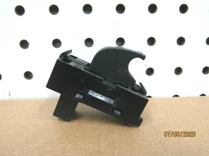 2008 Cadillac STS Rear Passenger Power Window Switch OEM 25746449 OEM - Picture 1 of 4