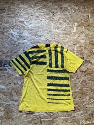 Camiseta Y2K Amarillo y Negro Rayas Gráfico Burnside, XL Calce Ajustado Foto 1 de 4