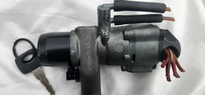 Mercedes-Benz W123 300D 240D 300TD  Ignition  Switch W/KEY  80-85 - Picture 1 of 4