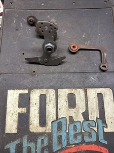 1981 Ford Truck AOD Transmission Lever And Kickdown Arm E1TA - Picture 1 of 7