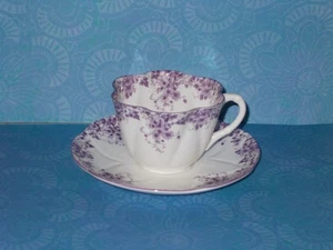 Dainty Mauve Cup and Saucer - Picture 1 of 2