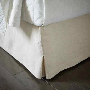 West Elm European Flax Tailored Bed Skirt Beige Cream QUEEN SIZE - Bild 1 von 6