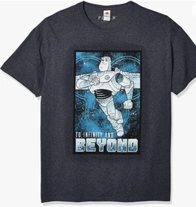 Camiseta gráfica Disney para hombre Toy Story Buzz Lightyear Infinity Beyond, carbón vegetal  - Imagen 1 de 4