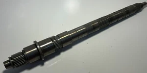 OUTPUT SHAFT/MAINSHAFT/TREMEC T56/6 SPEED/CADILLAC/CTS-V/SPLIT-RING DES/TUFP6201 - Picture 1 of 1
