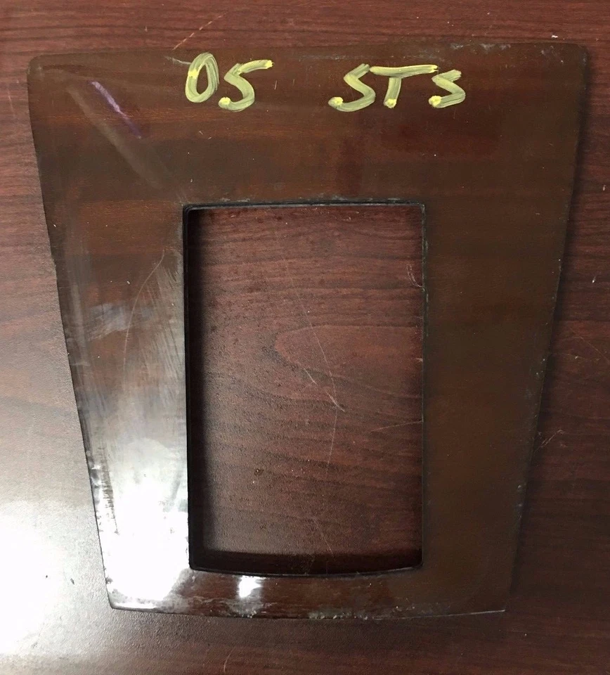 2005 2006 2007 2008 CADILLAC STS ПЕРЕКЛЮЧАТЕЛЬ ОБОДОК - Изображение 1 из 1