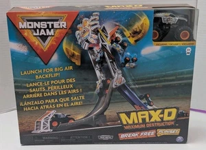 Juego Monster Jam Max-D Break Free - Exclusivo camión fundido a presión 1:64 - Backflip - Imagen 1 de 2