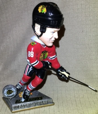 PATRICK KANE CHICAGO BLACKHAWKS NUMBERED Limited Edition of 2015 BOBBLEHEAD NHL - Image 1 of 4