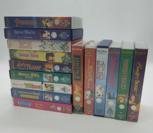 Job Lot Bundle VHS Cassettes x 15 - Disney Animated Feature Films, Classics etc - Picture 1 of 16