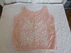 De Paris house of fashion pink beaded sweater, top, vest size L 1950's - Afbeelding 1 van 9