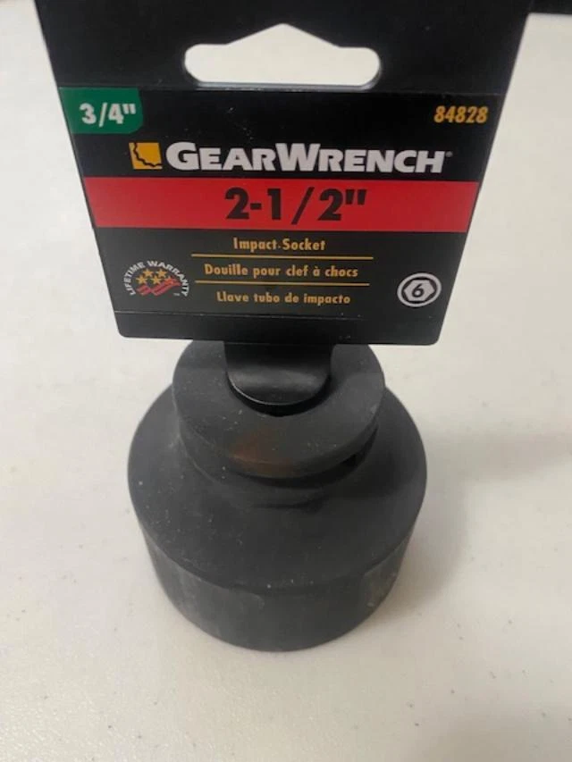 GEARWRENCH 84828 3/4" Drive 6 Point Standard Impact SAE Socket 2-1/2" - Image 1 of 1