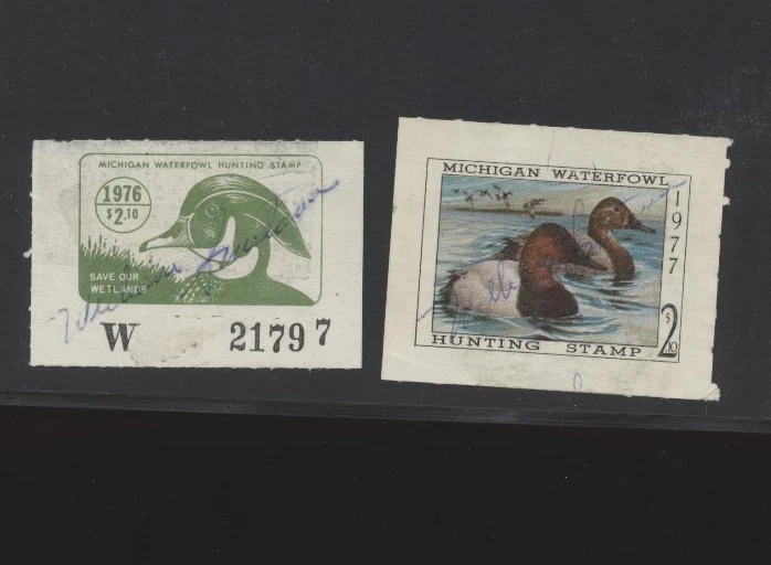 Michigan  1976 - 1977 Resident Waterfowl DuckHunting Stamps Signed used - Image 1 of 1