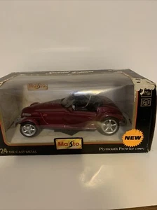 1997 Magenta Plymouth Prowler 1:24 Scale Diecast by Maisto MIB - Picture 1 of 6