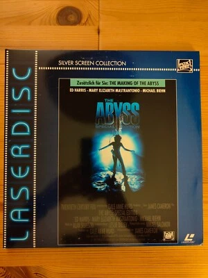 ¥ Laserdisc The Abyss + Making of Ed Harris (2LD´s) PAL - Bild 1 von 3