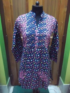 S M APPLE PRINT TUCKS ETHNIC HANDMADE 100% COTTON TOP KURTI CHIKAN EMBROIDERY - Picture 1 of 8