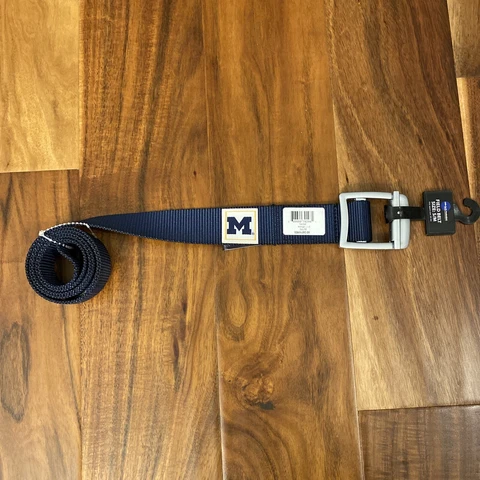 Michigan Wolverines NCAA Navy Blue Adjustable Field Belt - Size S/M 32-42 - New! Cover