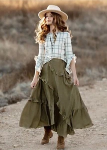 Joyfoie Girls McCarthy Skirt in Taupe Size 12 NWT Vacation Wedding - Picture 1 of 3
