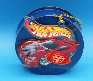 VINTAGE 2001 MATTEL HOT WHEELS ORNAMENT WITH CANDY SEALED - Picture 1 of 2