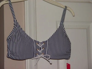 Traje de baño Xhilaration azul y blanco a rayas talla L (8-10) - Imagen 1 de 8