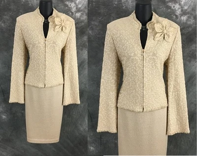 BEAUTIFUL St John evening knit beige gold embellished skirt suit size 10 - Image 1 of 4