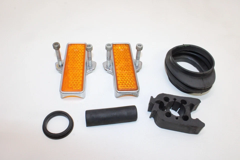 BMW R90 1974 6 OEM MISC REFLECTORES PROTECTORES BOTAS Foto 1 de 4