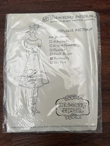 Erdbeere Aufnäher "Schmetterling" Applikation Muster Hawaii asiatisches Design 1984 OOP - Bild 1 von 5