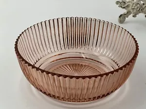 1930’s Depression Glass Pink Queen Mary Serving Bowl 7.5” - Picture 1 of 6