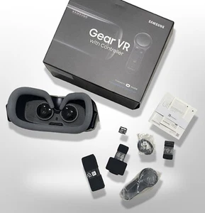 Samsung Galaxy Gear VR Virtual Reality Headset with Controller/Grey -New! - Picture 1 of 12